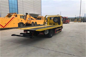 漳县非事故拖车