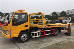 漳县哪里有拖车服务