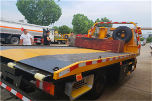 漳县附近拖车电话号码服务